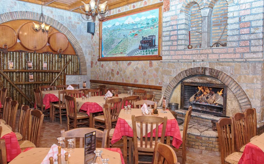 Oneiro Resort Zachlorou Zewnętrze zdjęcie