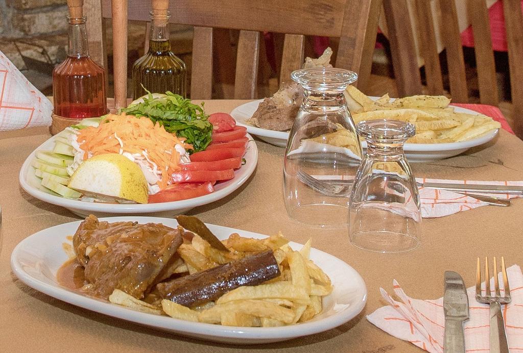 Oneiro Resort Zachlorou Zewnętrze zdjęcie