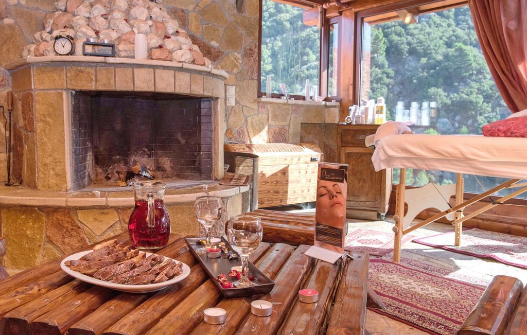 Oneiro Resort Zachlorou Zewnętrze zdjęcie