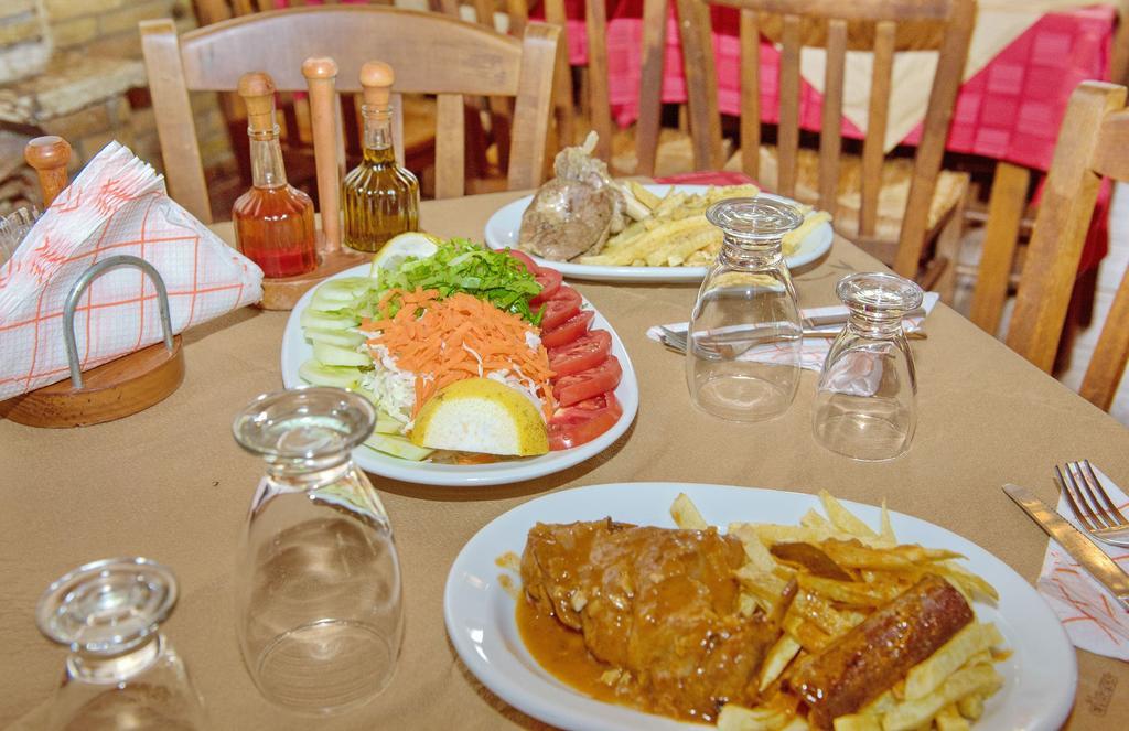 Oneiro Resort Zachlorou Zewnętrze zdjęcie
