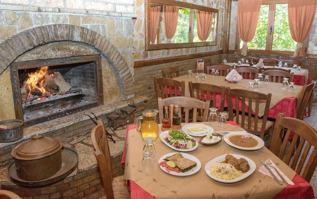 Oneiro Resort Zachlorou Zewnętrze zdjęcie